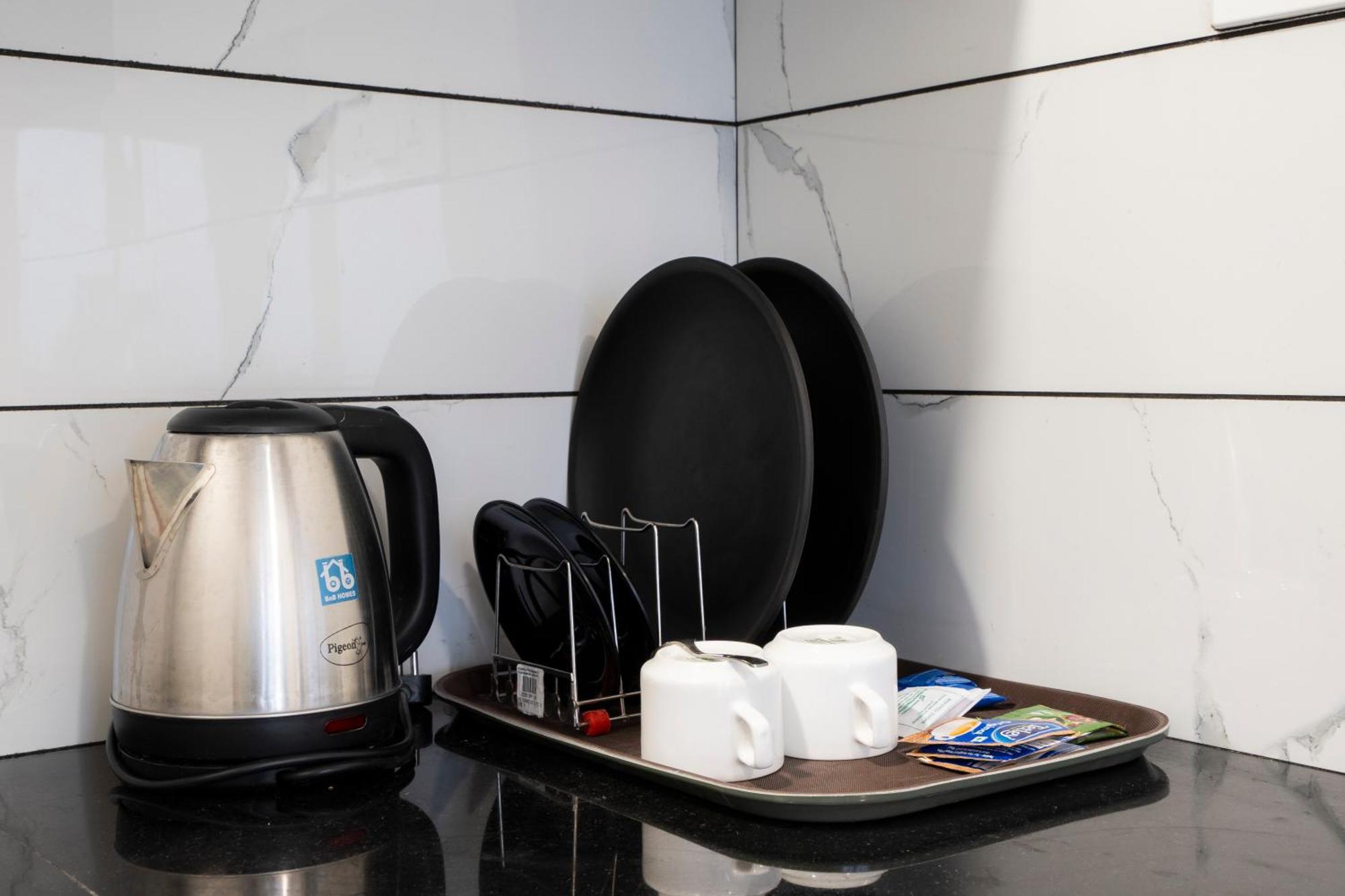 Bnb Homes, Technopark, Trivandrum Kazhakuttam エクステリア 写真