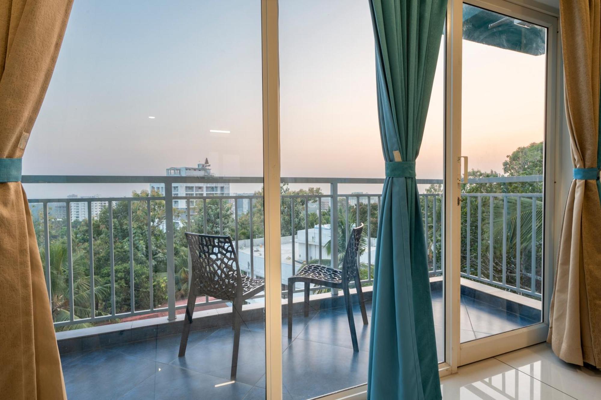 Bnb Homes, Technopark, Trivandrum Kazhakuttam エクステリア 写真